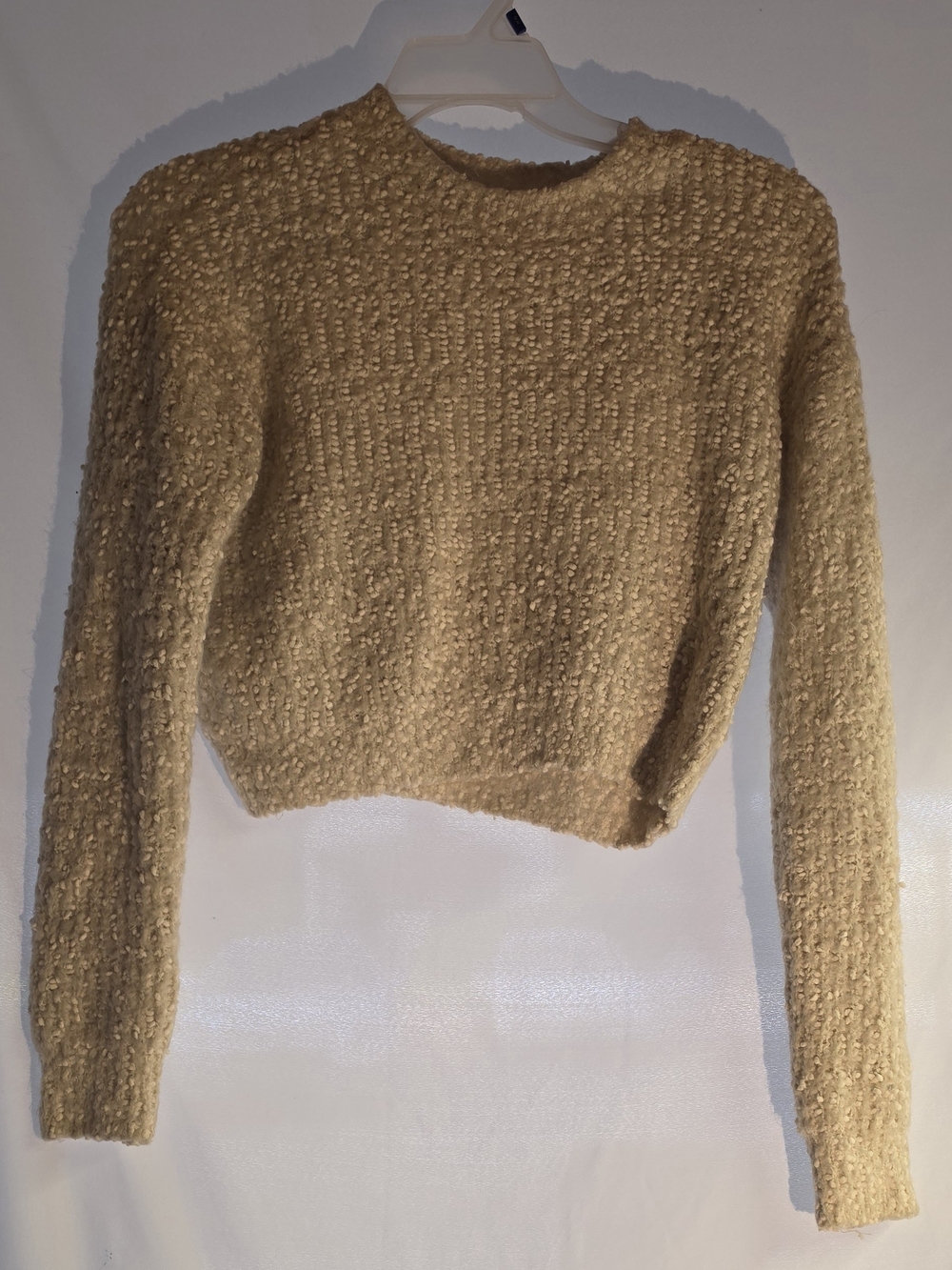 Cozy Women's Textured Crewneck Crop Sweater - Cream